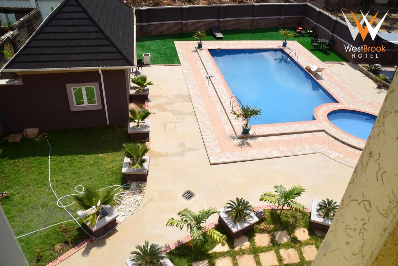 Westbrook Hotel Owerri Extérieur photo